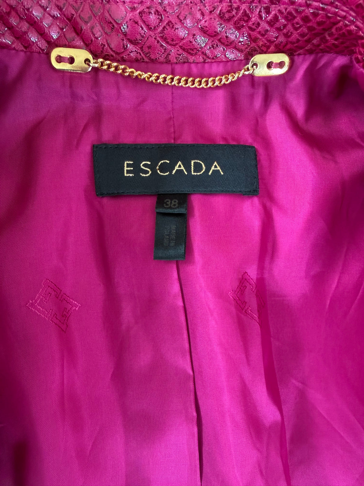 Escada Vintage Y2K Fuchsia Embossed Leather Blazer – Size 38