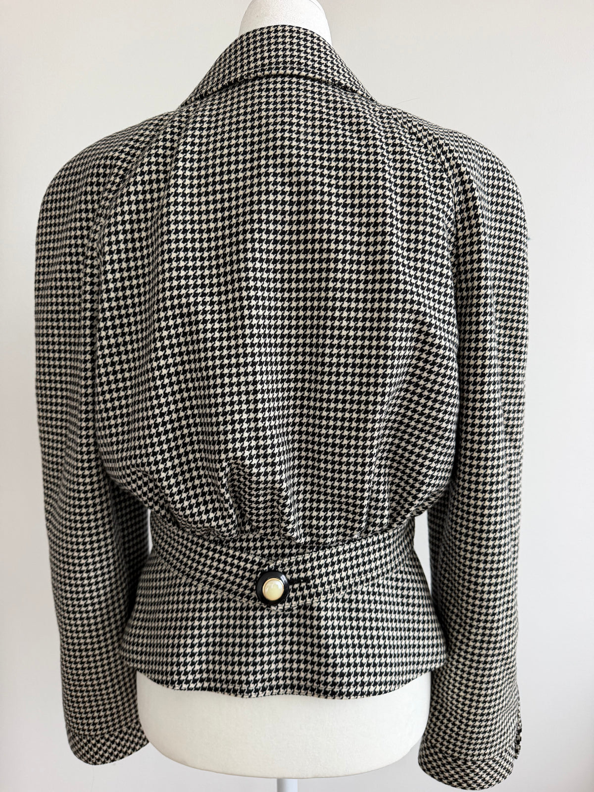 1980s Valentino Miss V Houndstooth Lambswool Double Breasted Blazer