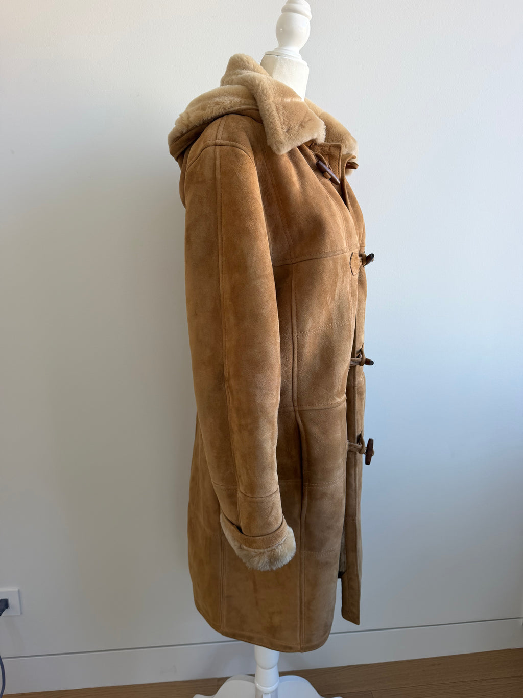 1970s French Shearling Toggle Coat – Camel Suede