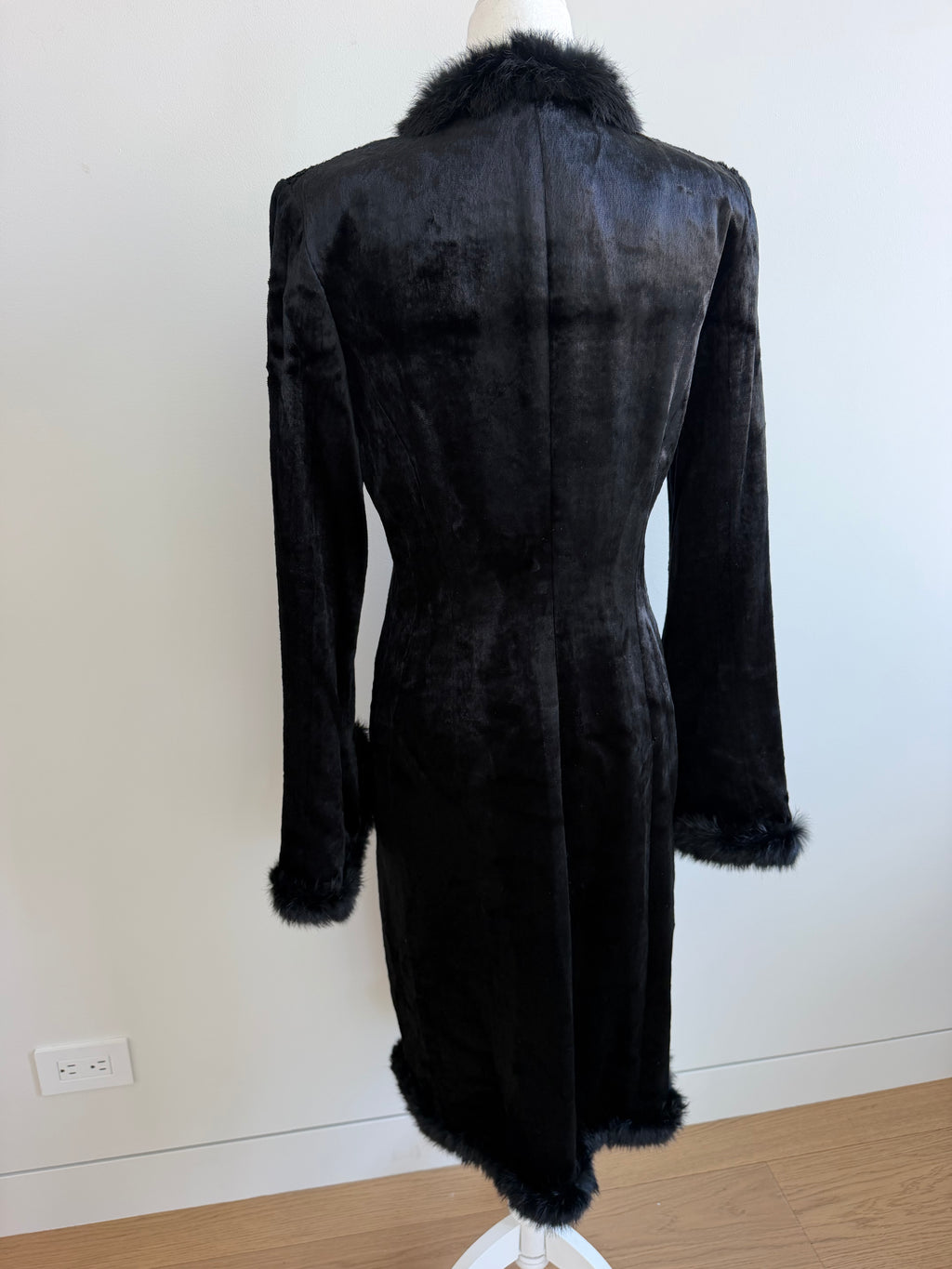 1990s Black Crushed Velvet Fur-Trimmed Long Coat