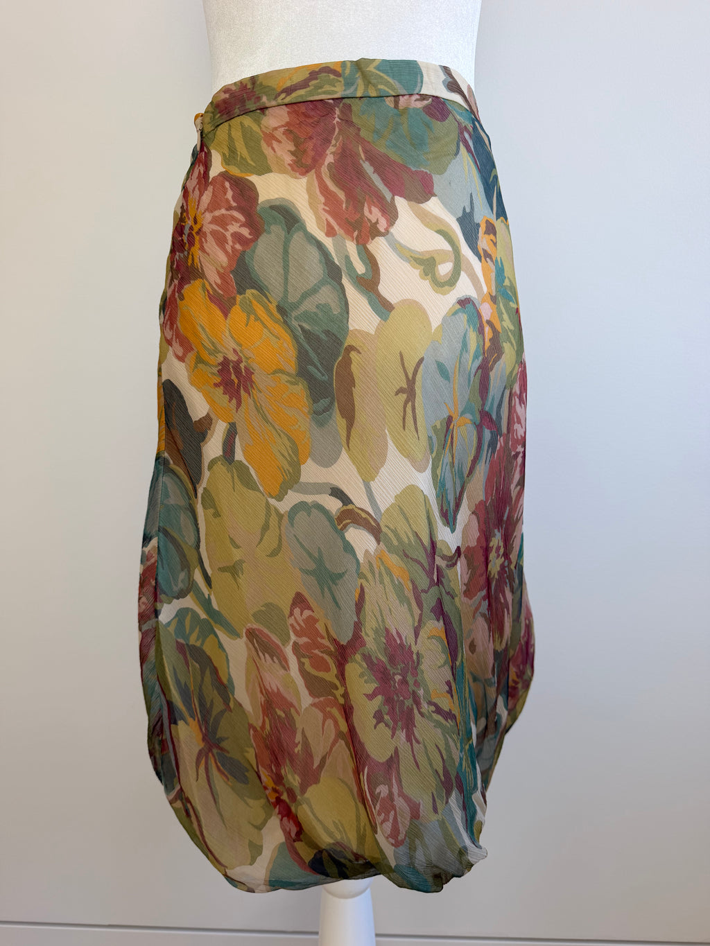 Moschino Cheap and Chic 100% Silk Floral Bubble Hem Skirt - late 90's