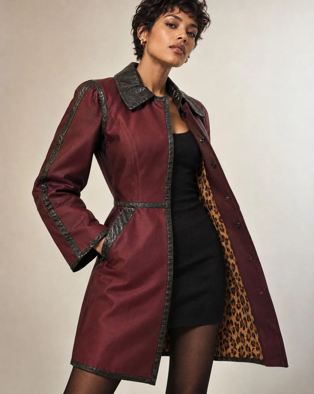 Dolce & Gabbana Burgundy Silk Trench Coat with Leopard Lining - vintage Y2K