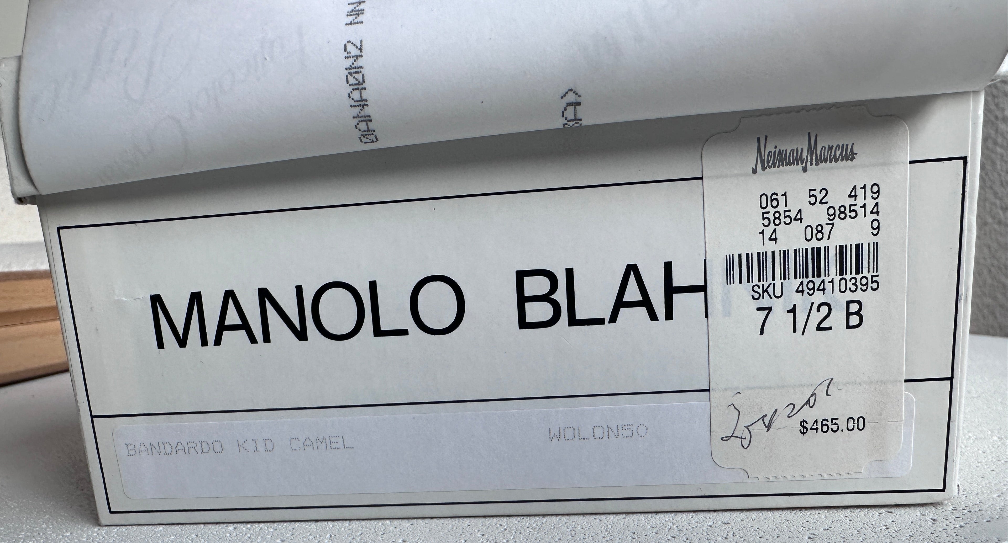 Manolo Blahnik Bandardo Pumps