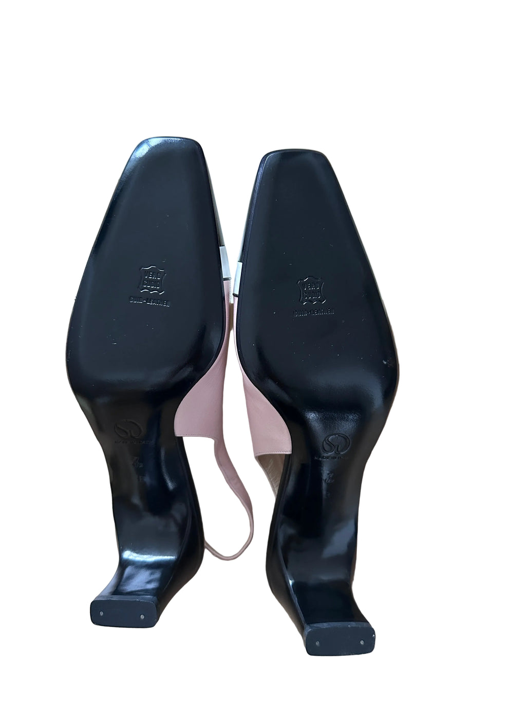 ST. JOHN Two-Tone ‘Angela’ Slingback Pumps (Carnation / Black)